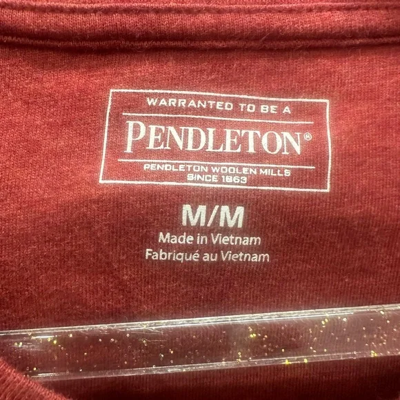 Pendleton Men's Long Sleeve Deschutes Pocket T Shirt Size Medium - Picture 2 of 3